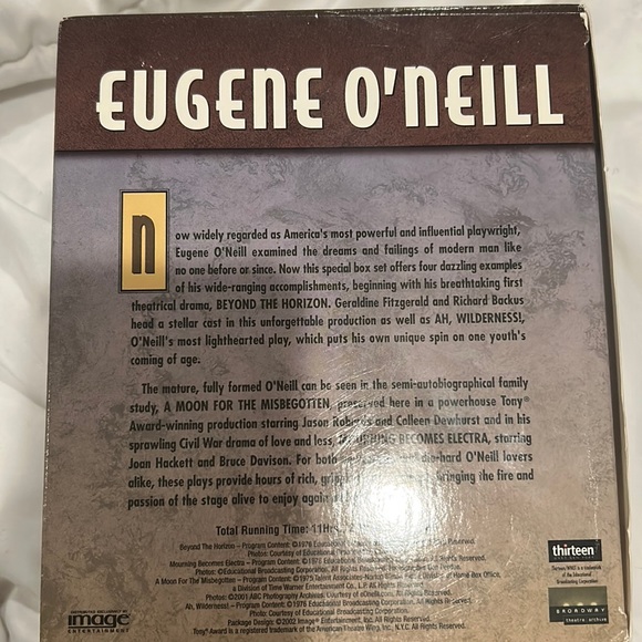 Eugene O'Neill's Mourning Becomes Electra (Broadway Theatre Archive) [3 VHS] - Picture 3 of 3